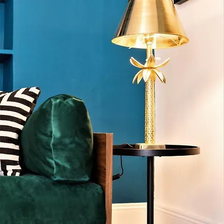 Frederick Place - Your Apartment