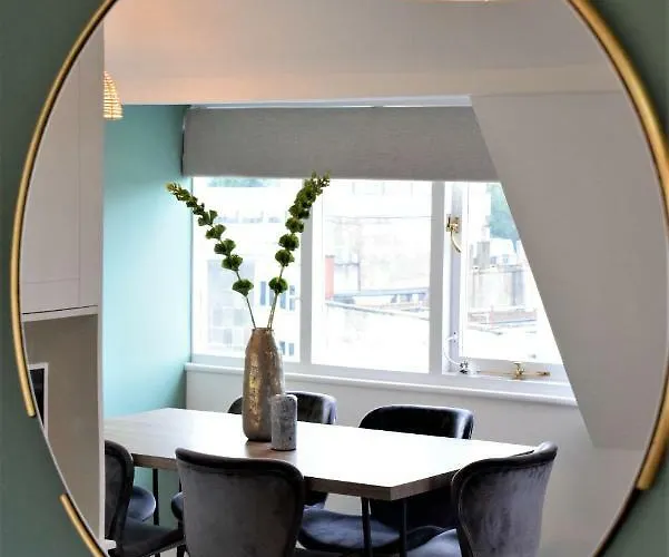 Frederick Place - Your Апартаменти